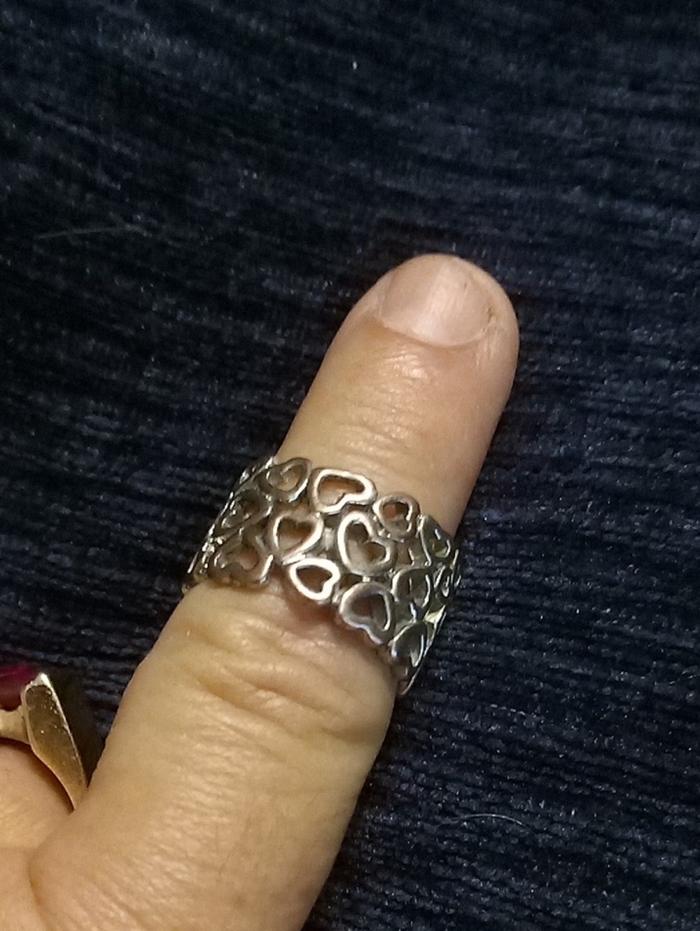 Vintage Silver Heart Cutout Band Ring - Silver
